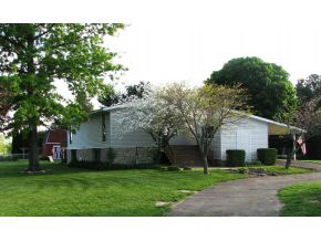 3415 Gregory Farm Village Rochester, IN 46975 - Photo 1 of 13 Gallery Image 1