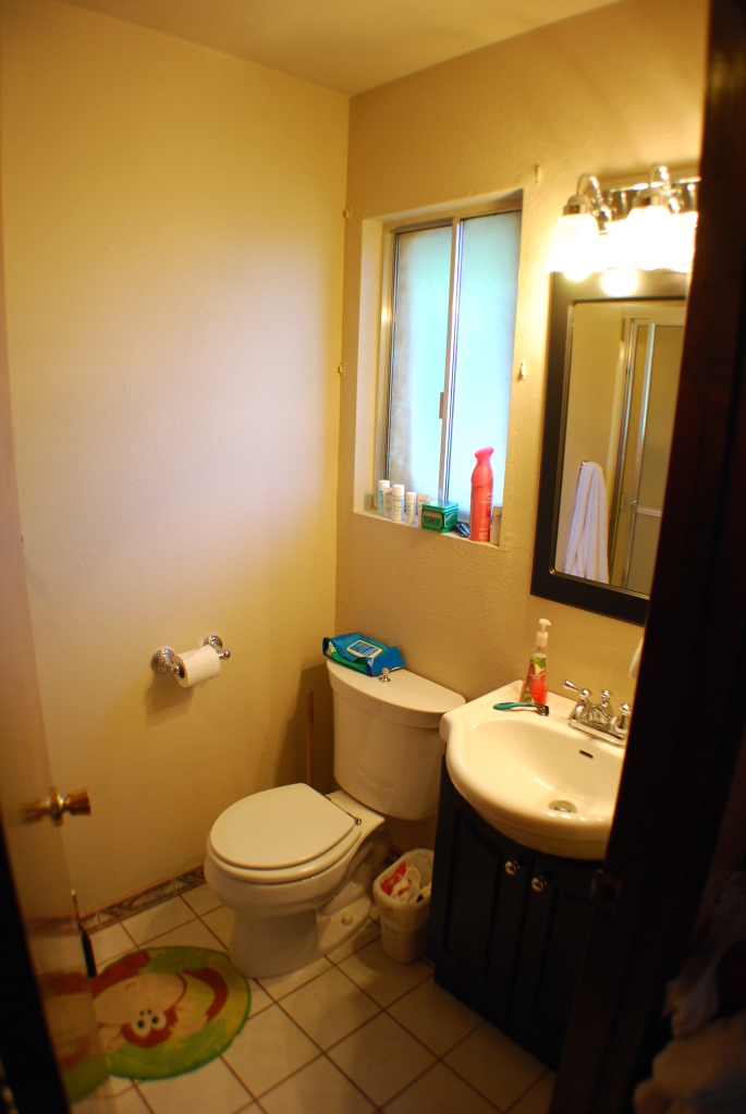 7017 Riata Drive Redding, CA 96002 - Photo 9 of 12 Bathroom
