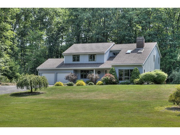 28 Oriole Road Windham, NH 03087 - Photo 1 of 1