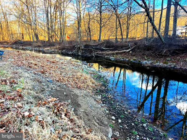 $198,000 | 7934 North River Road, Rio, WV 26755