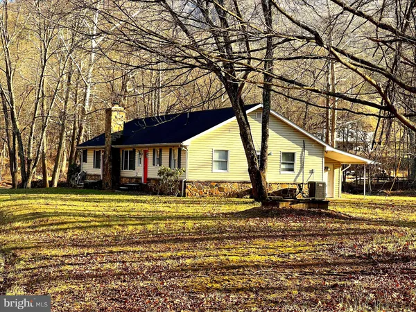 $198,000 | 7934 North River Road, Rio, WV 26755