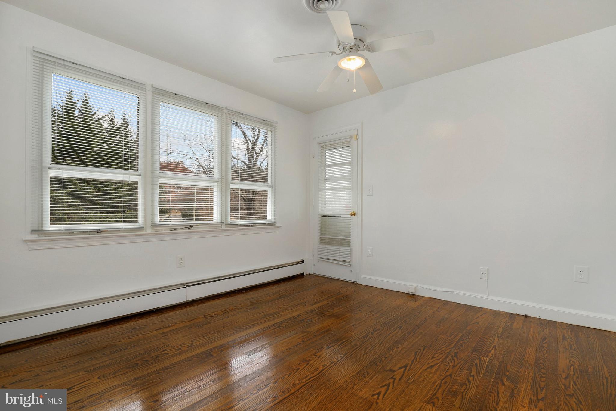 17716 Longdraft Road Gaithersburg, MD 20878 - Photo 18 of 42 Gallery Image 18