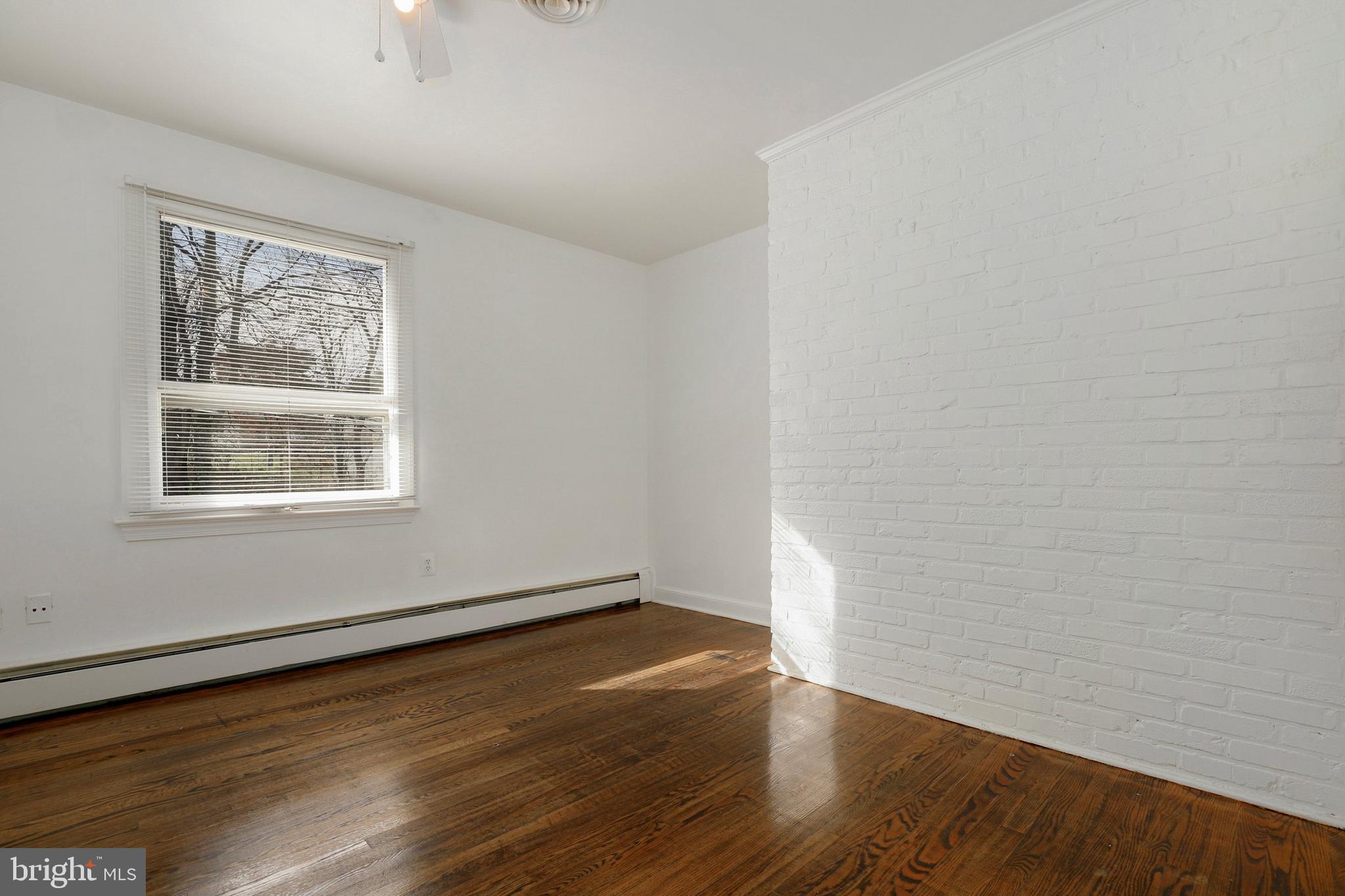17716 Longdraft Road Gaithersburg, MD 20878 - Photo 20 of 42 Gallery Image 20
