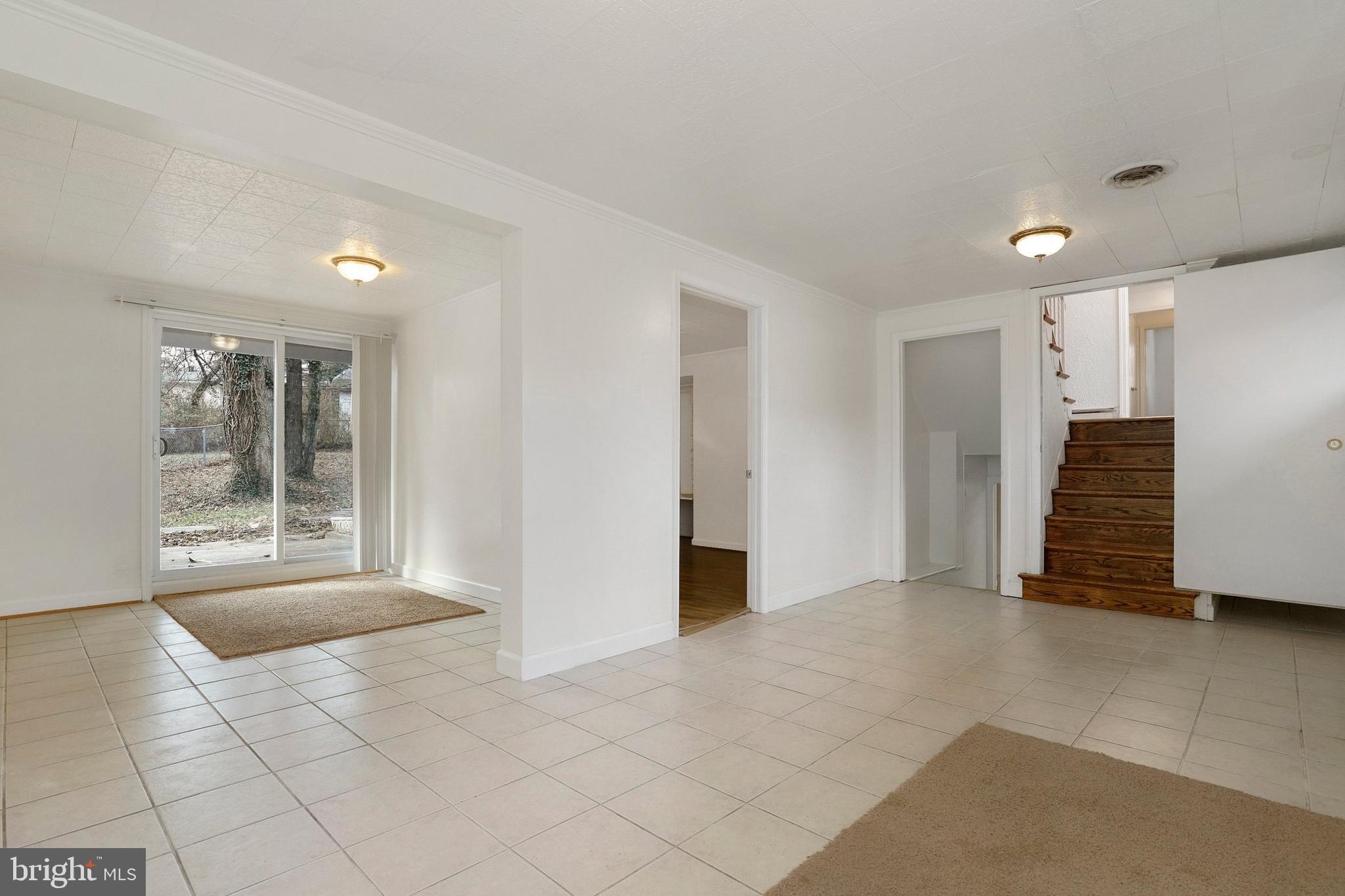 17716 Longdraft Road Gaithersburg, MD 20878 - Photo 23 of 42 Gallery Image 23