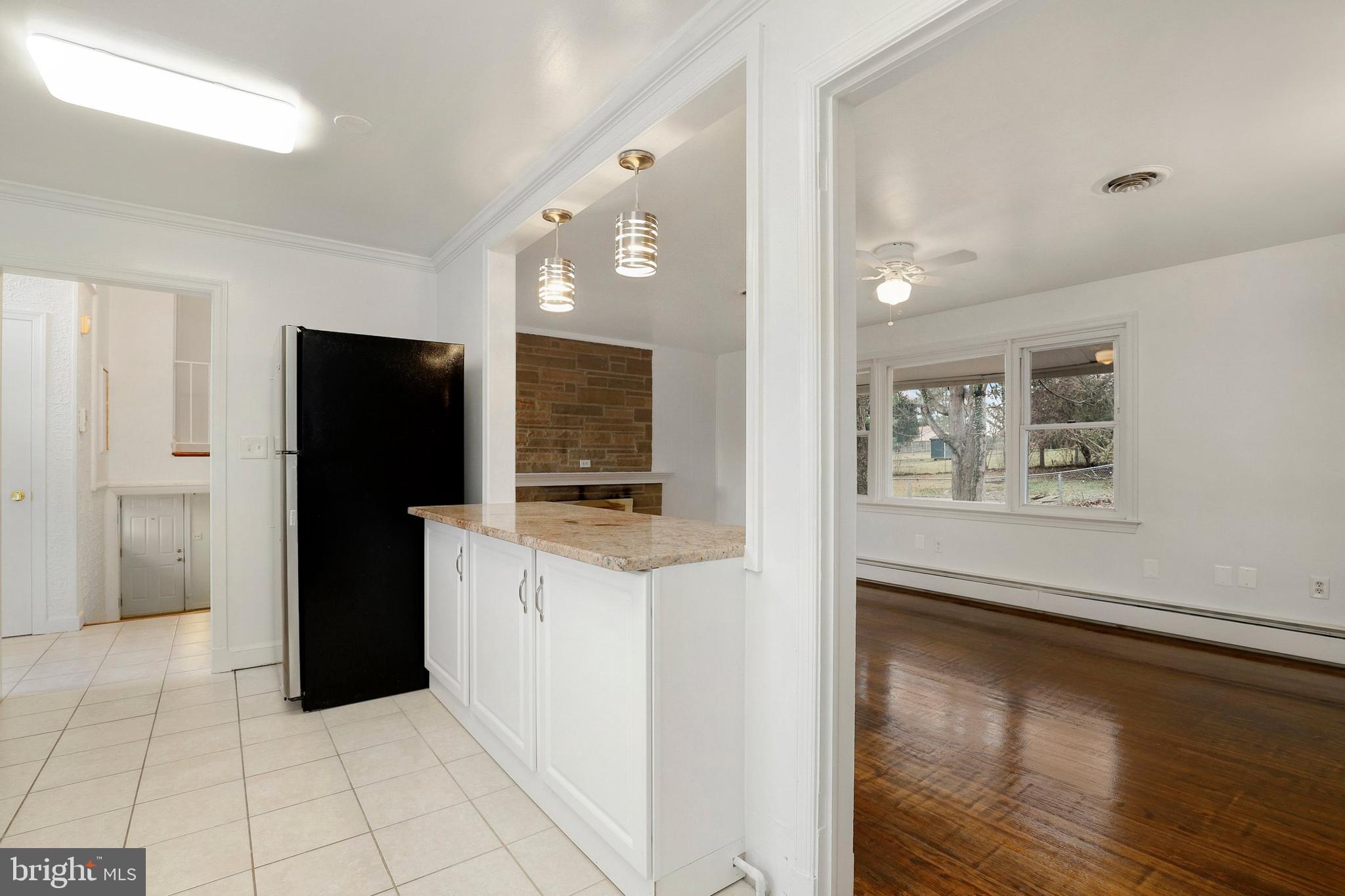17716 Longdraft Road Gaithersburg, MD 20878 - Photo 10 of 42 Gallery Image 10