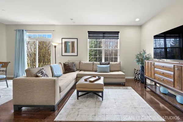 $495,000 | 2996 Henley Lane, Naperville, IL 60540