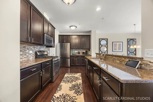 $495,000 | 2996 Henley Lane, Naperville, IL 60540