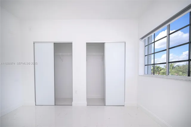 $950,000 | 15064 Southwest 30th Terrace, Miami, FL 33185