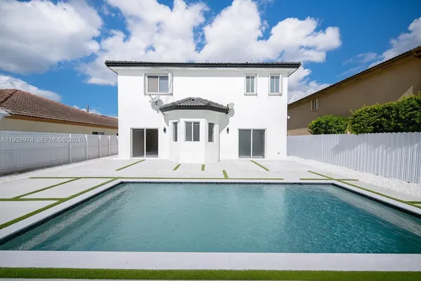 $950,000 | 15064 Southwest 30th Terrace, Miami, FL 33185