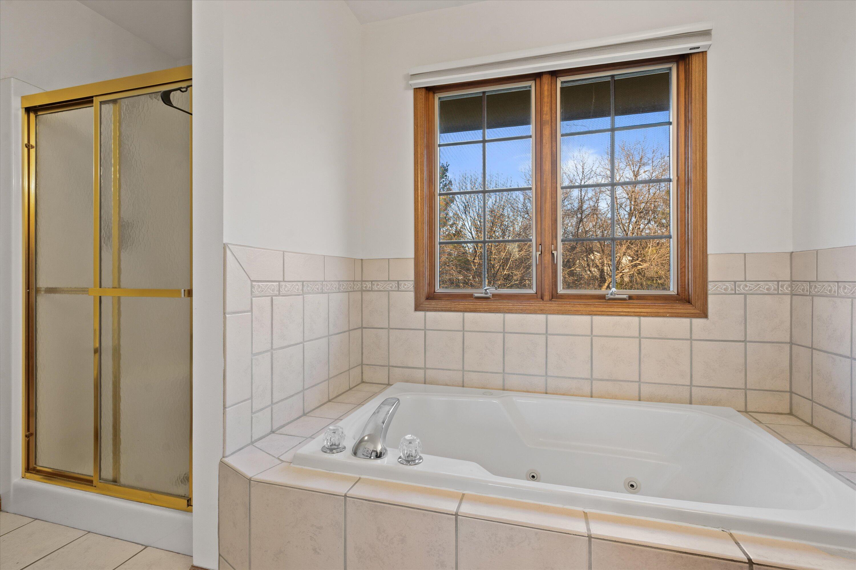 3209 South Ridge Crest Court, Unit 3211 New Berlin, WI 53151 - Photo 20 of 58 20