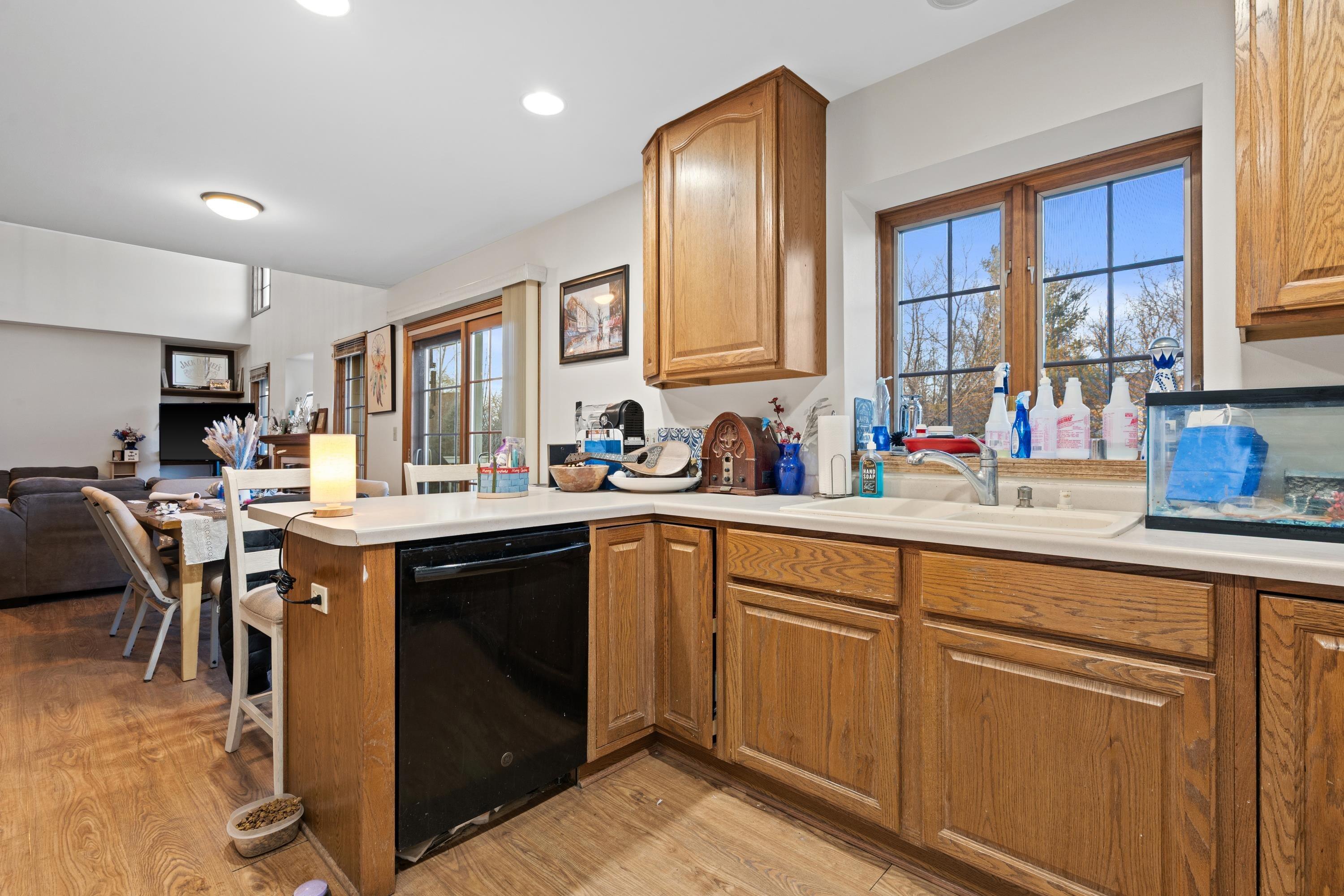 3209 South Ridge Crest Court, Unit 3211 New Berlin, WI 53151 - Photo 33 of 58 33