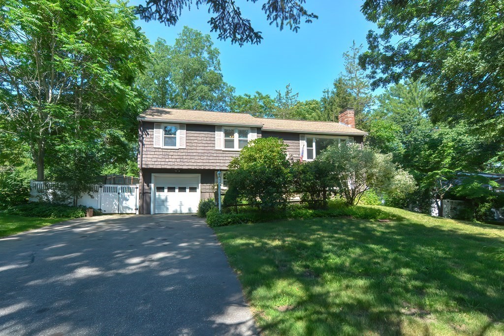 49 Pinecrest Road Holliston, MA 01746 - Photo 1 of 34 Gallery Image 1