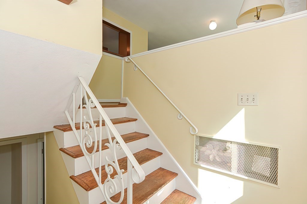 49 Pinecrest Road Holliston, MA 01746 - Photo 7 of 34 Gallery Image 7