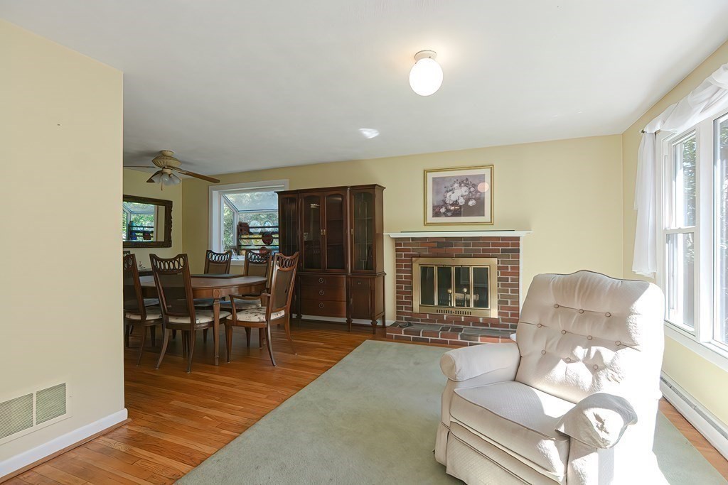 49 Pinecrest Road Holliston, MA 01746 - Photo 10 of 34 Gallery Image 10