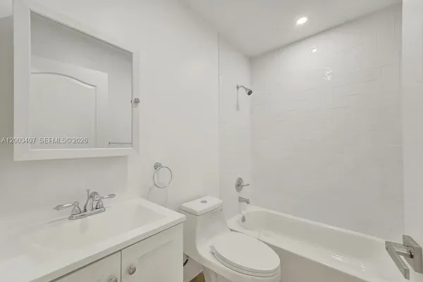 $4,750 | 1981 Southwest 139th Court, Miami, FL 33175