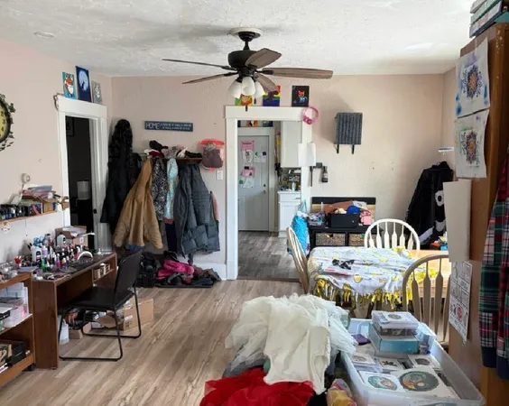 $279,900 | 1637 Edgewood Avenue, Racine, WI 53404