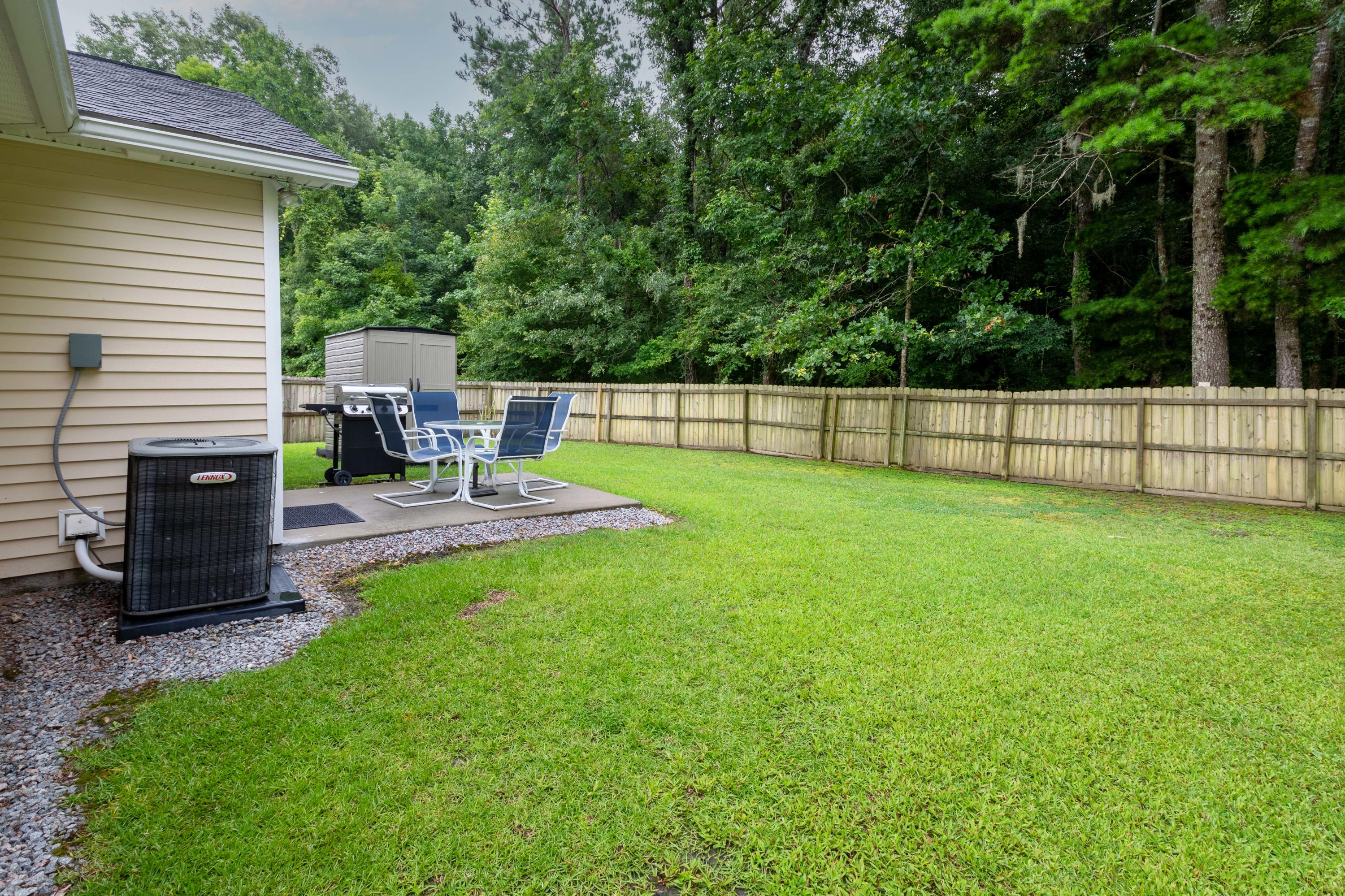 256 Island Green Road Goose Creek, SC 29445 - Photo 18 of 22 256_Island_Green_Brett_Martin_Photograph