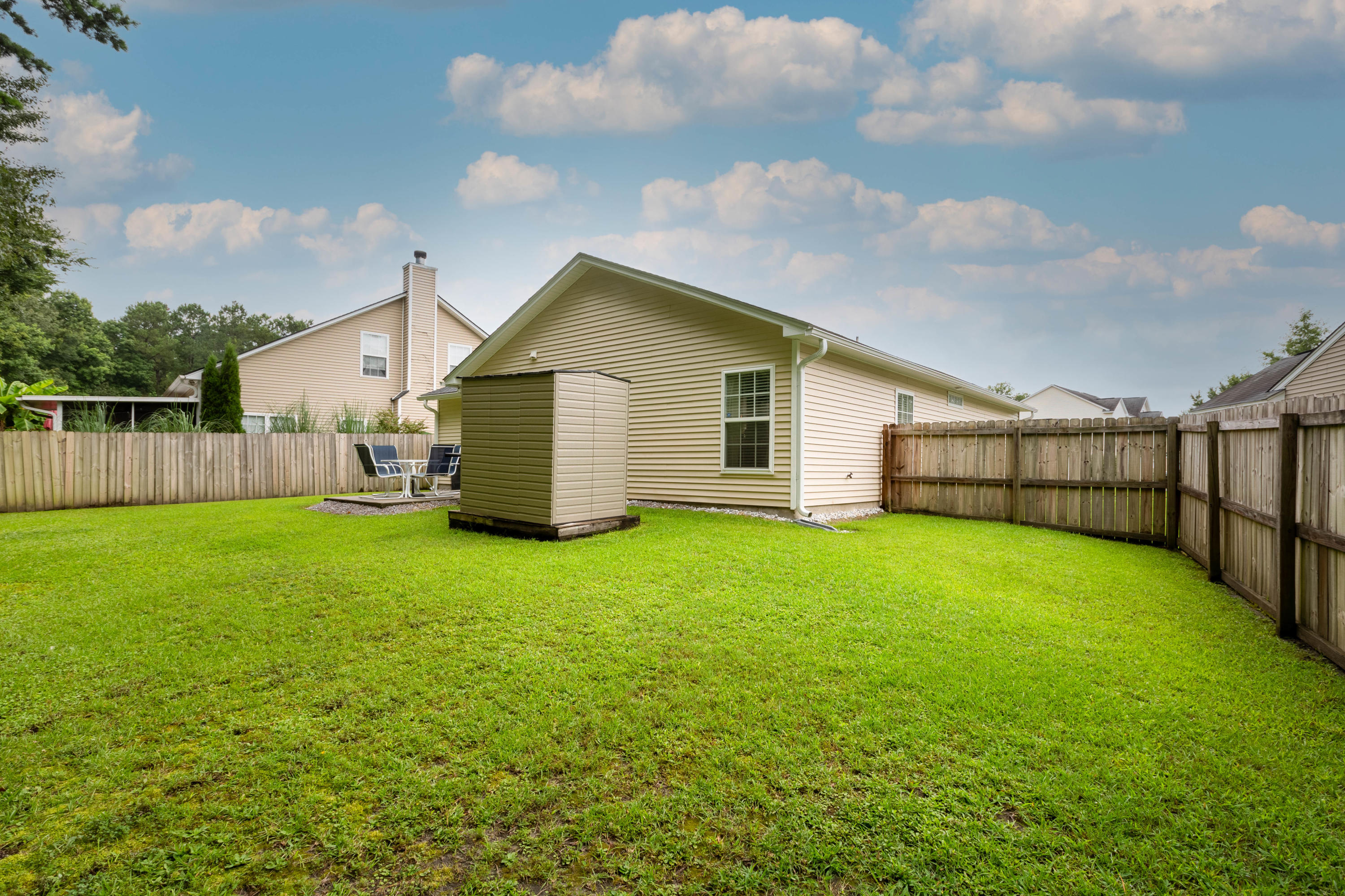 256 Island Green Road Goose Creek, SC 29445 - Photo 21 of 22 256_Island_Green_Brett_Martin_Photograph