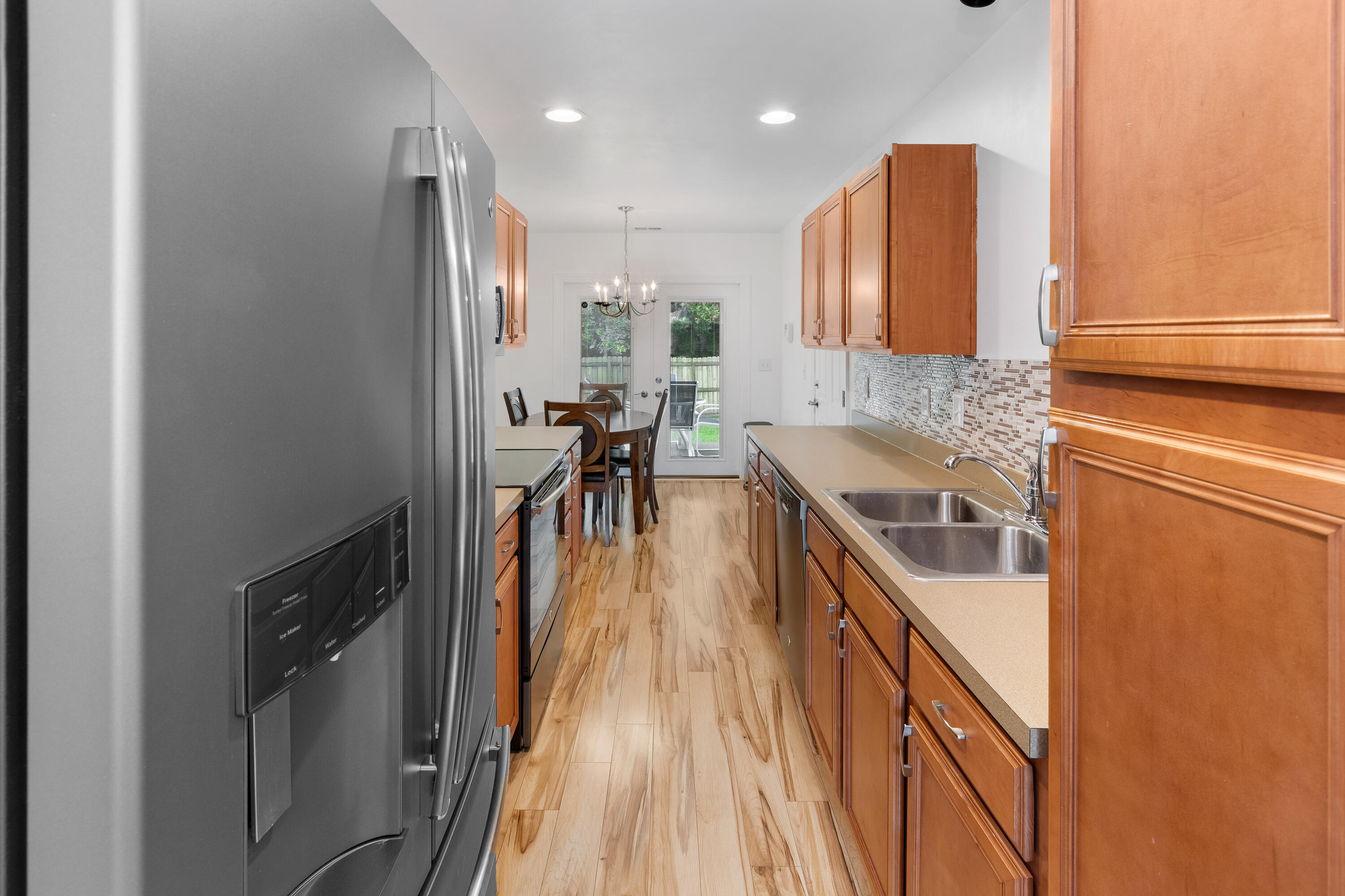 256 Island Green Road Goose Creek, SC 29445 - Photo 7 of 22 256_Island_Green_Brett_Martin_Photograph