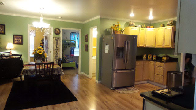 1625 Highway 31 Atmore, AL 36502 - Photo 17 of 45 Kitchen/Dining Combo