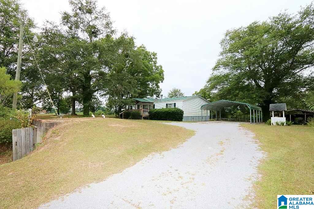 1059 County Road 83 Clanton, AL 35045 - Photo 2 of 30