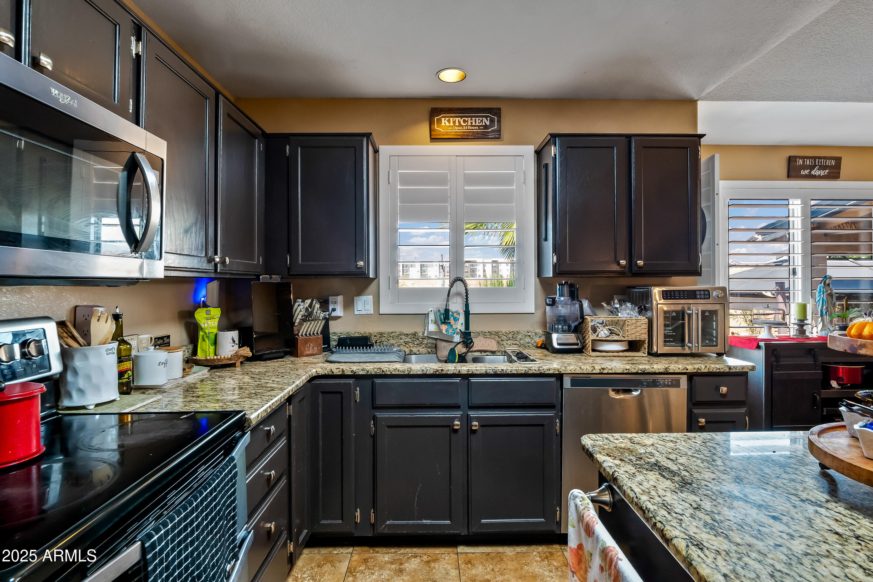 8930 West Ocotillo Road Glendale, AZ 85305 - Photo 24 of 50 P2366912