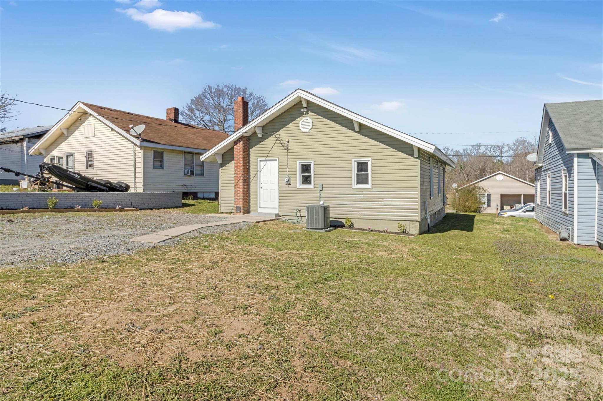205 Buffalo Street Buffalo, SC 29321 - Photo 23 of 27