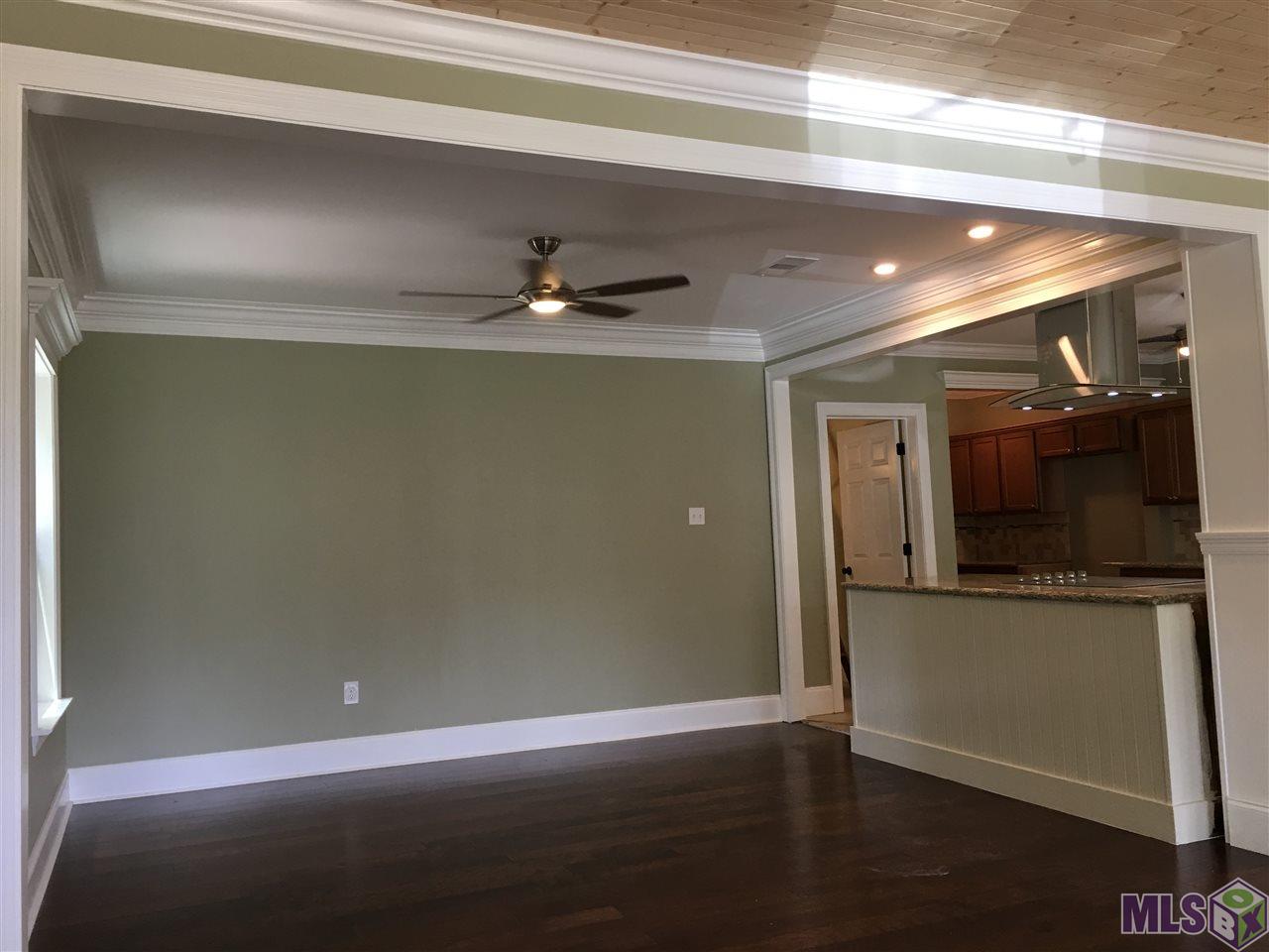 3919 Claycut Road Baton Rouge, LA 70806 - Photo 5 of 16 MASTER BATH