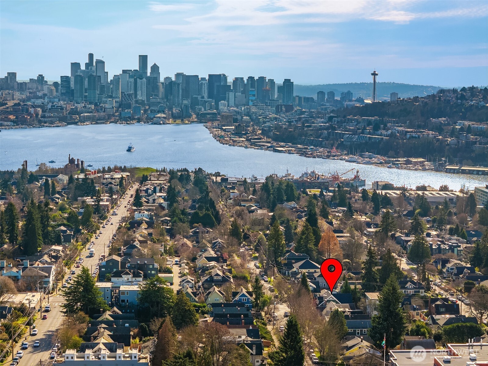 4003 Densmore Avenue North Seattle, WA 98103 - Photo 2 of 33