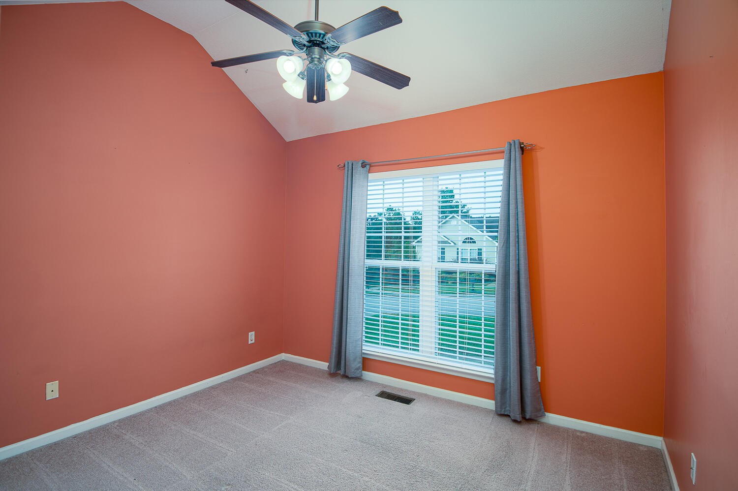 7194 British Road Ooltewah, TN 37363 - Photo 11 of 22