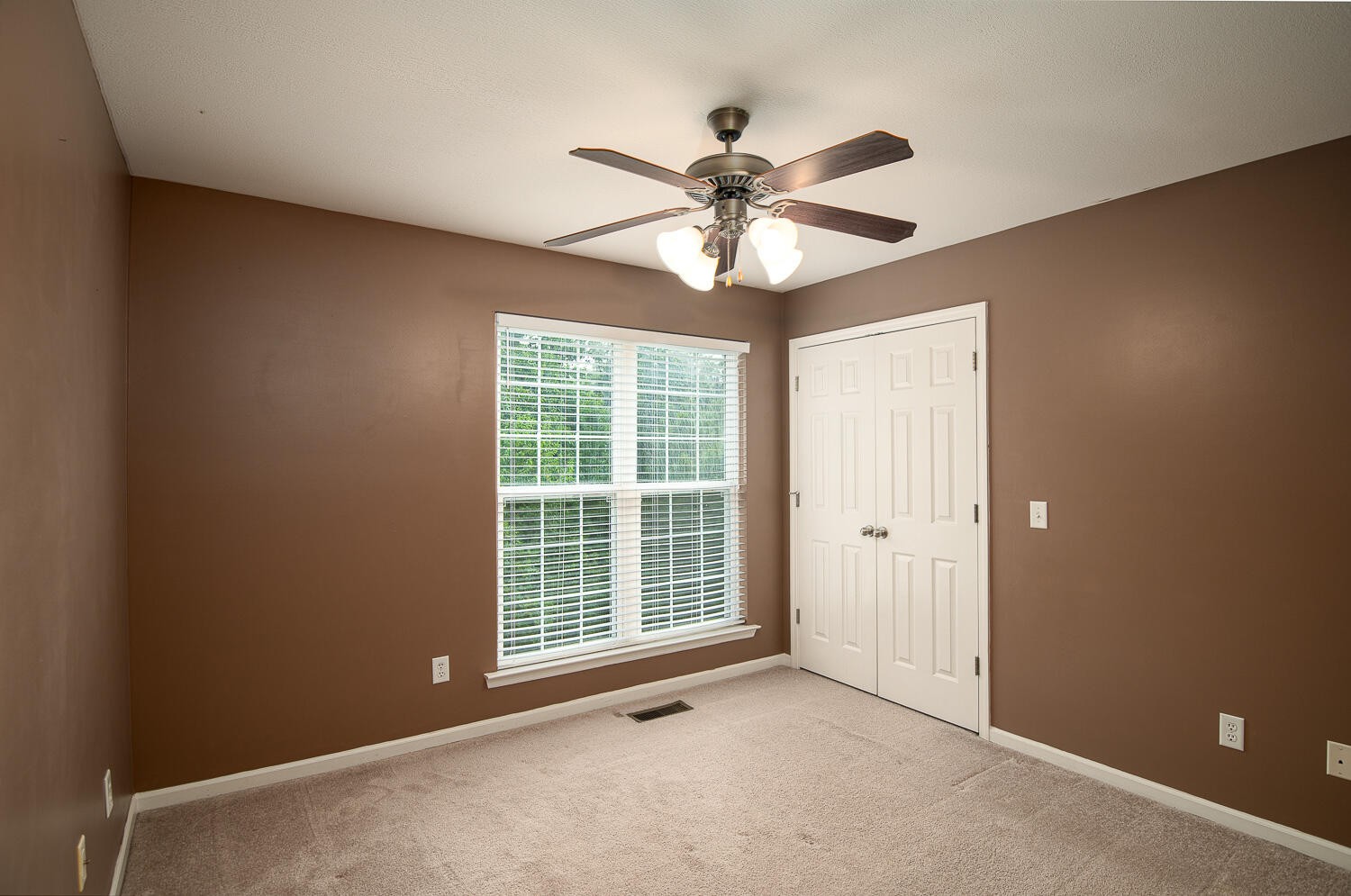 7194 British Road Ooltewah, TN 37363 - Photo 12 of 22
