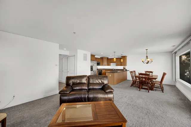 $287,900 | 11010 Beacon Court, St. John, IN 46373