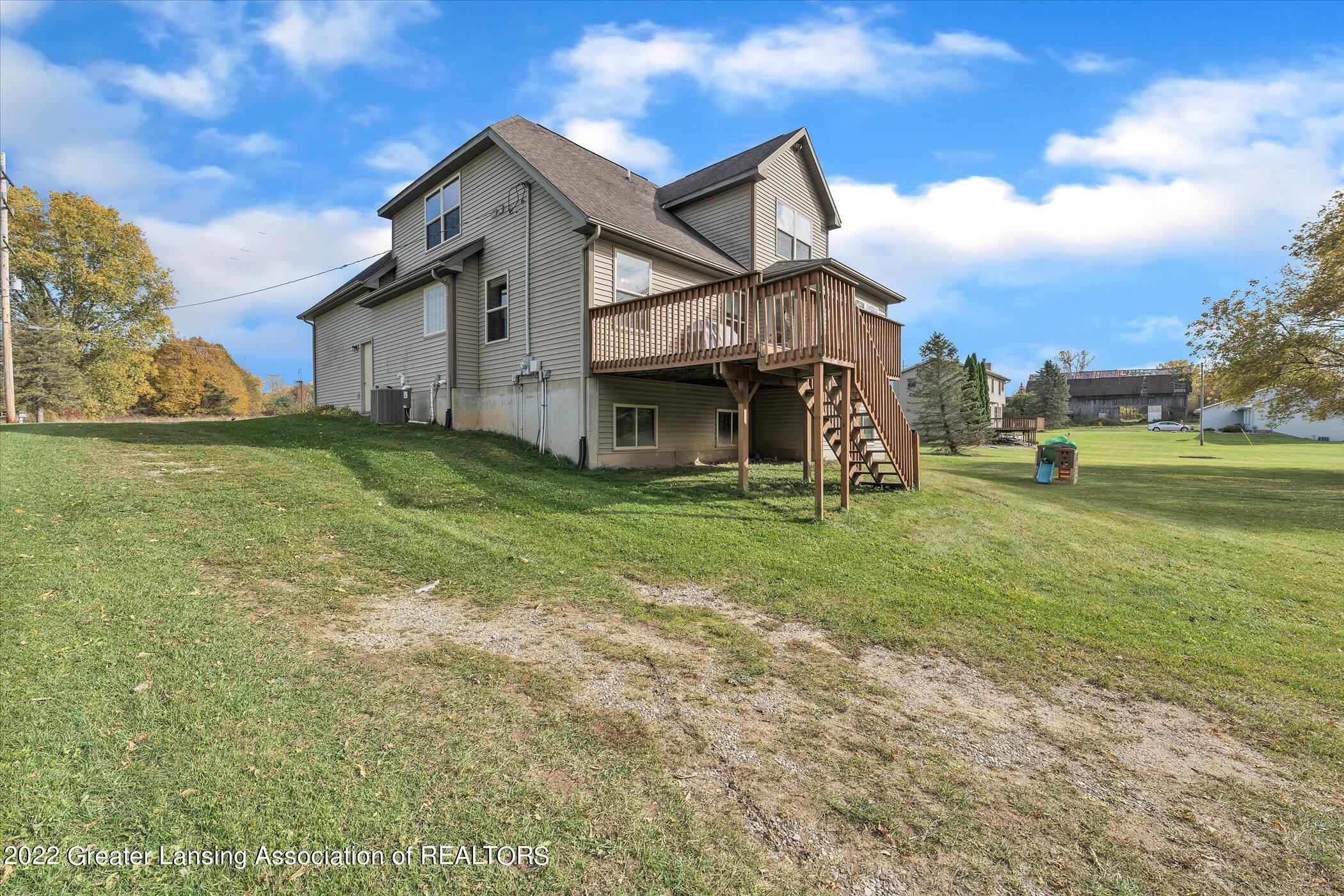 7237 Williams Road Lansing, MI 48911 - Photo 35 of 38 39-7237-Williams-Rd-WindowStill-Real-Est