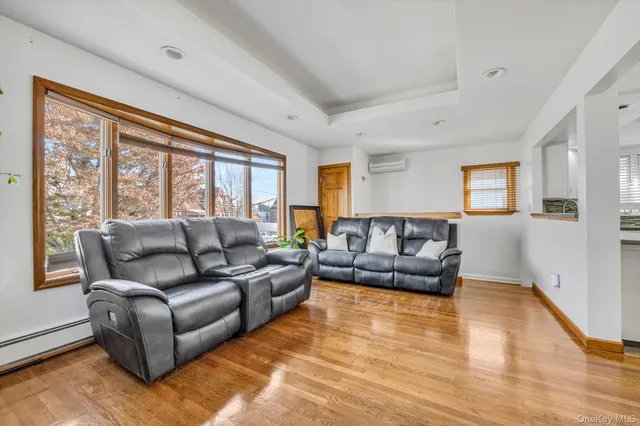 $929,000 | 158-36 96th Street | Old Howard Beach