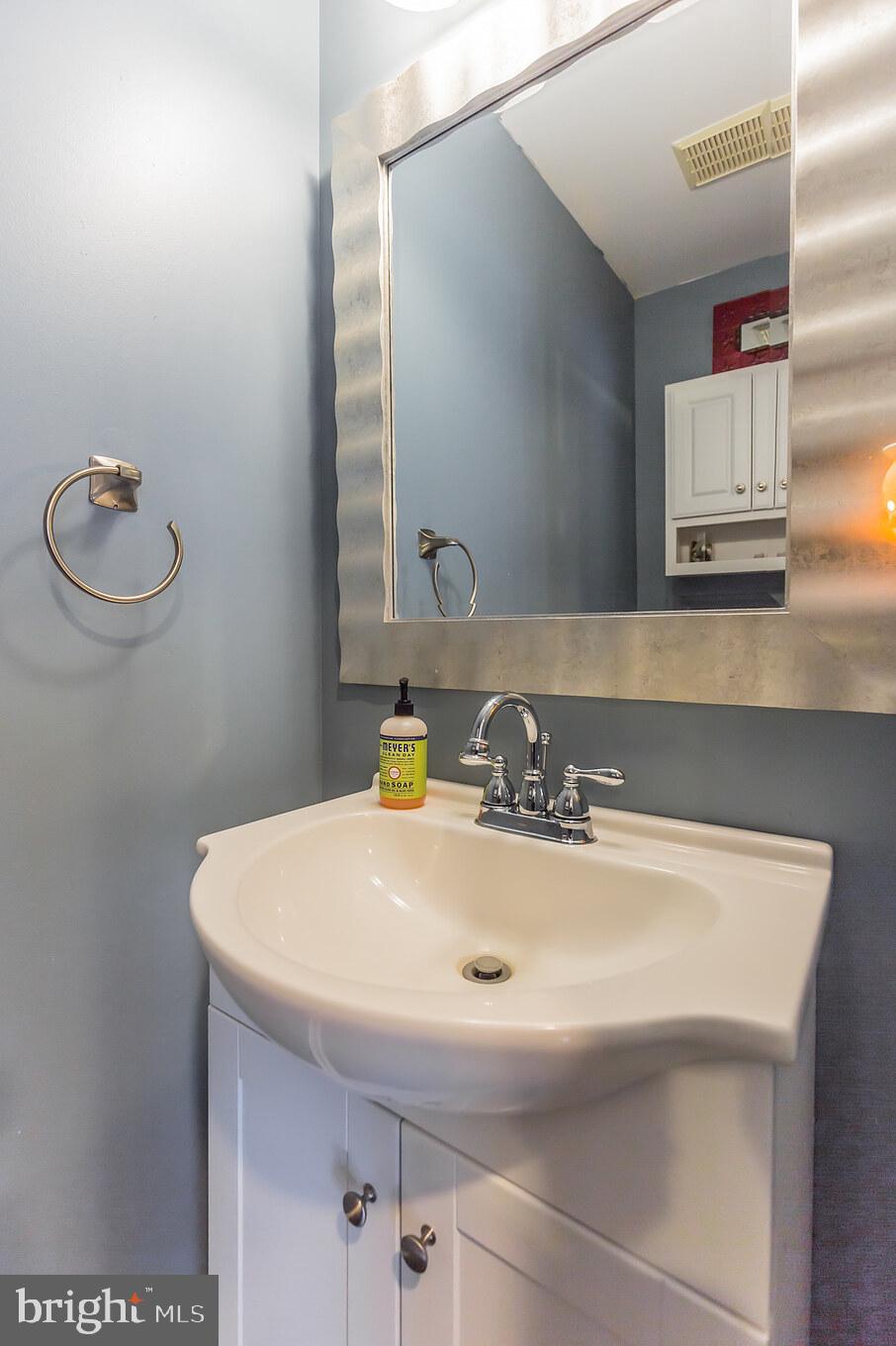 266 Hilltop Road Lusby, MD 20657 - Photo 14 of 30 Gallery Image 14