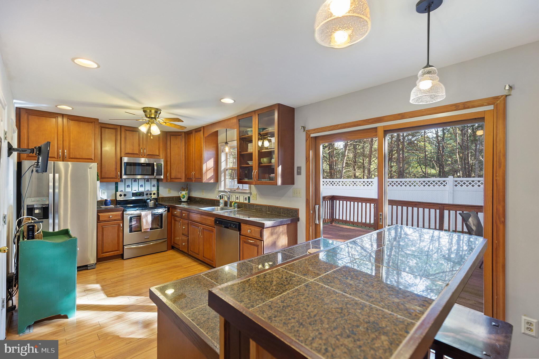 266 Hilltop Road Lusby, MD 20657 - Photo 4 of 30 Gallery Image 4