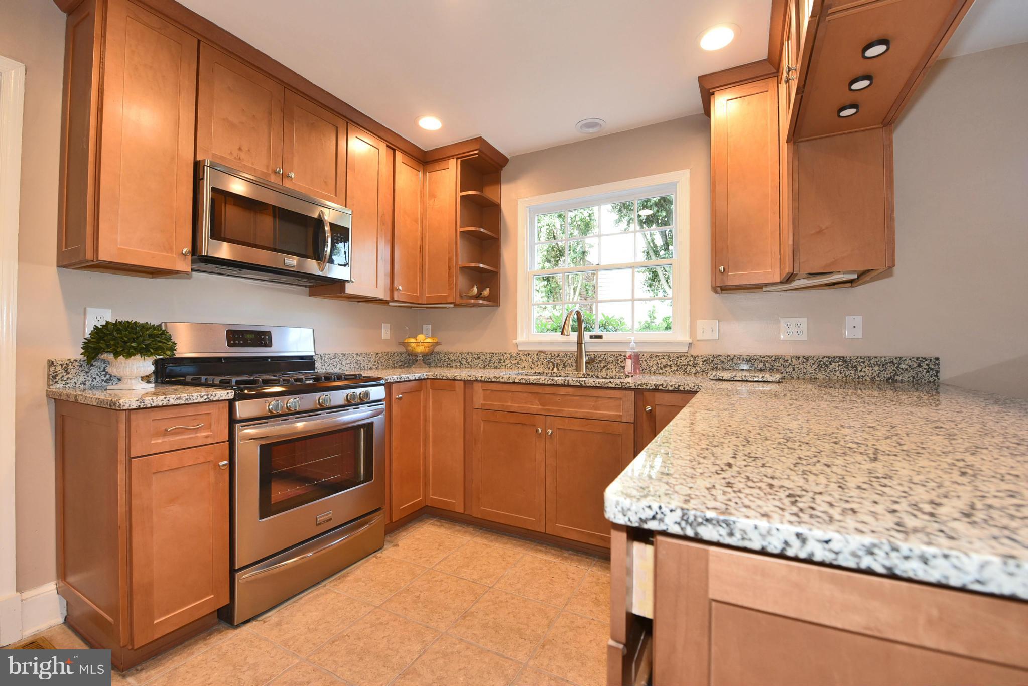 6220 Medora Road Linthicum, MD 21090 - Photo 12 of 30 Kitchen