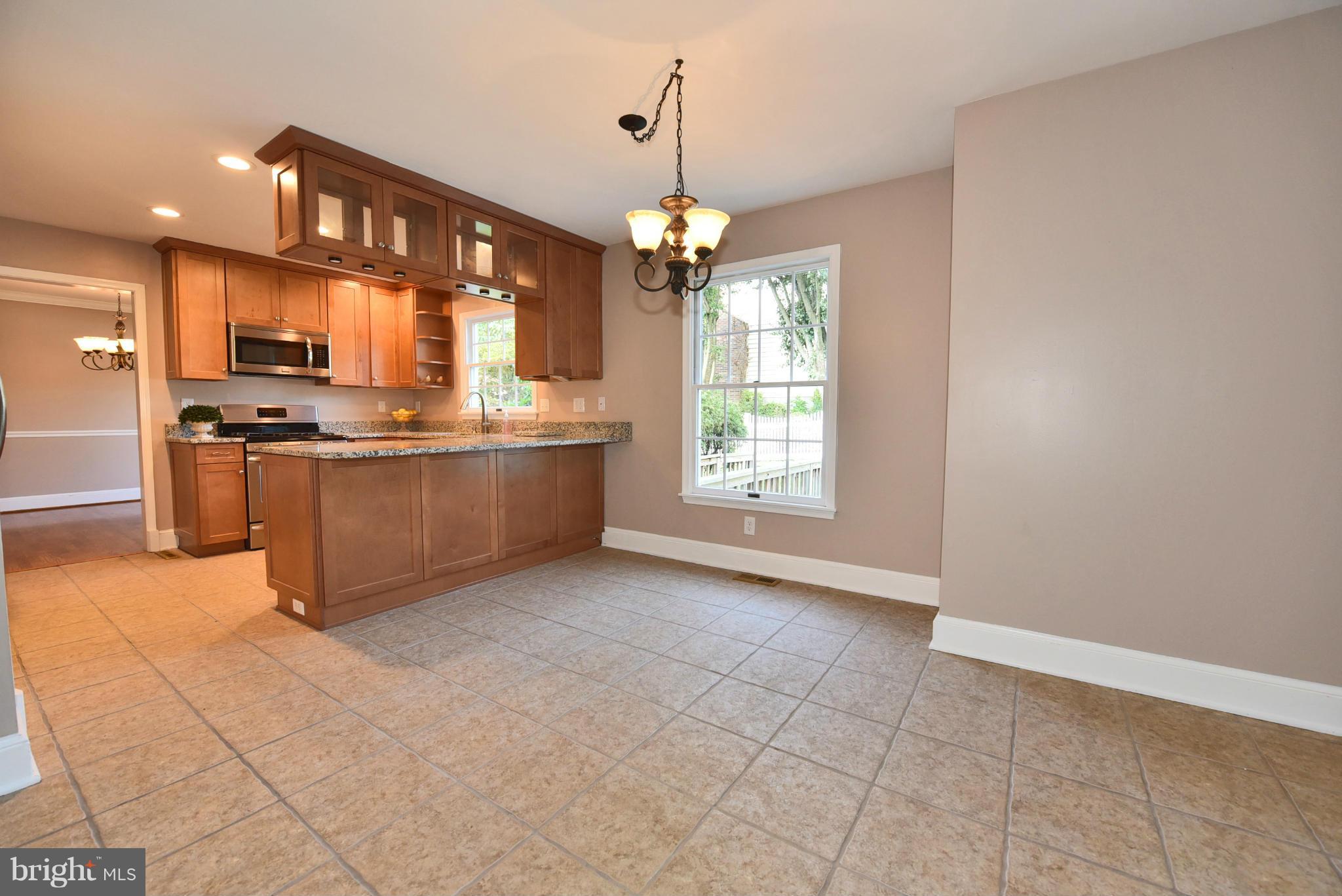 6220 Medora Road Linthicum, MD 21090 - Photo 13 of 30 Family Room