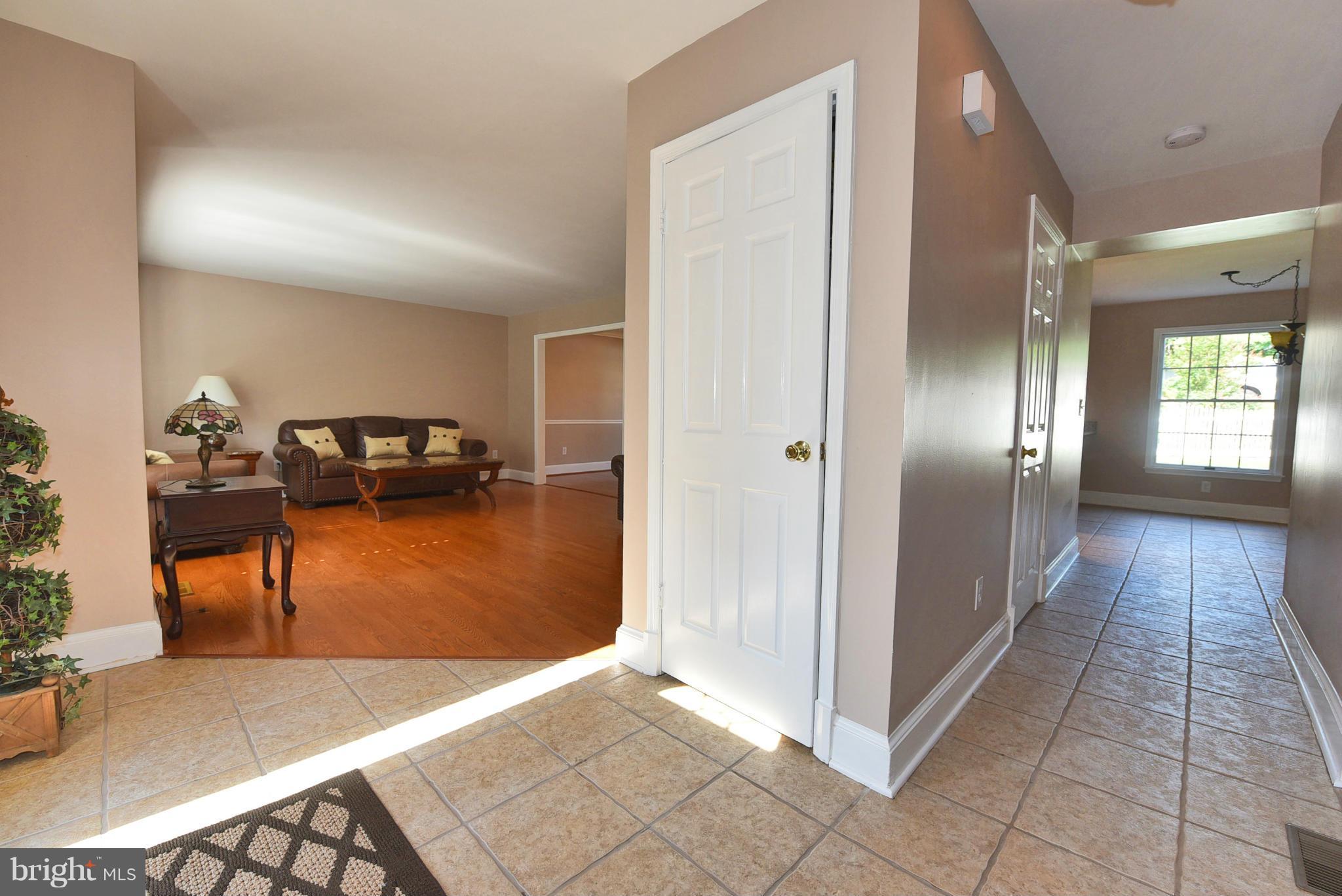 6220 Medora Road Linthicum, MD 21090 - Photo 8 of 30 Interior (General)