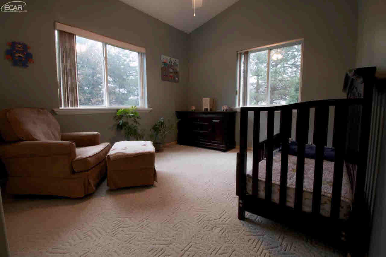 5220 Lobdell Road Fenton, MI 48430 - Photo 31 of 44 21222028-30.JPG