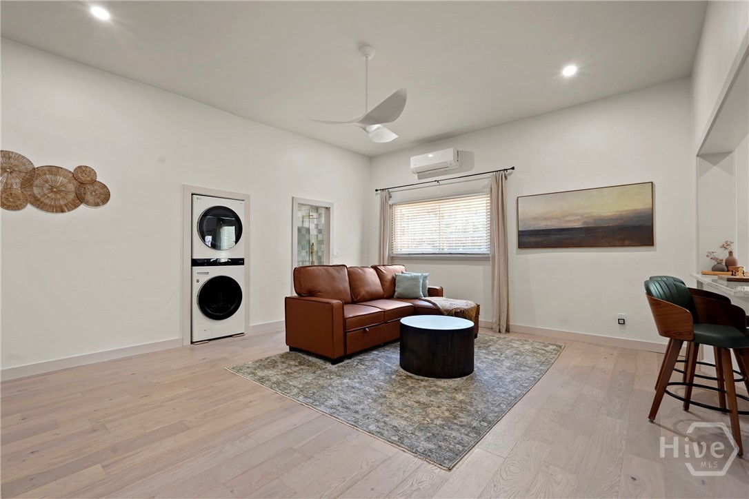 1112 Walthour Road Savannah, GA 31410 - Photo 10 of 18