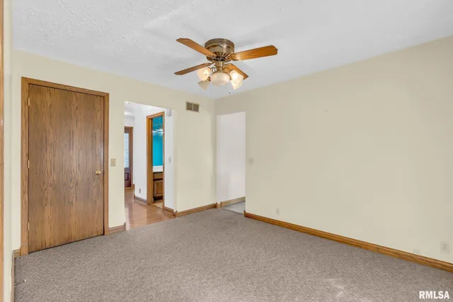 $279,900 | 107 Hilltop Street, Colona, IL 61241