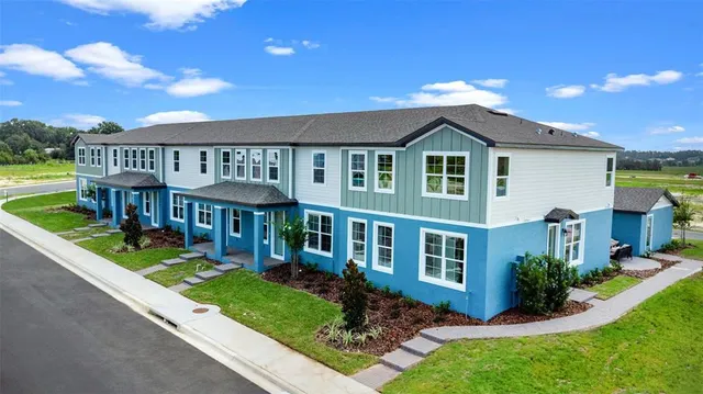 $369,999 | 628 Emerald Grv Drive, Apopka, FL 32703