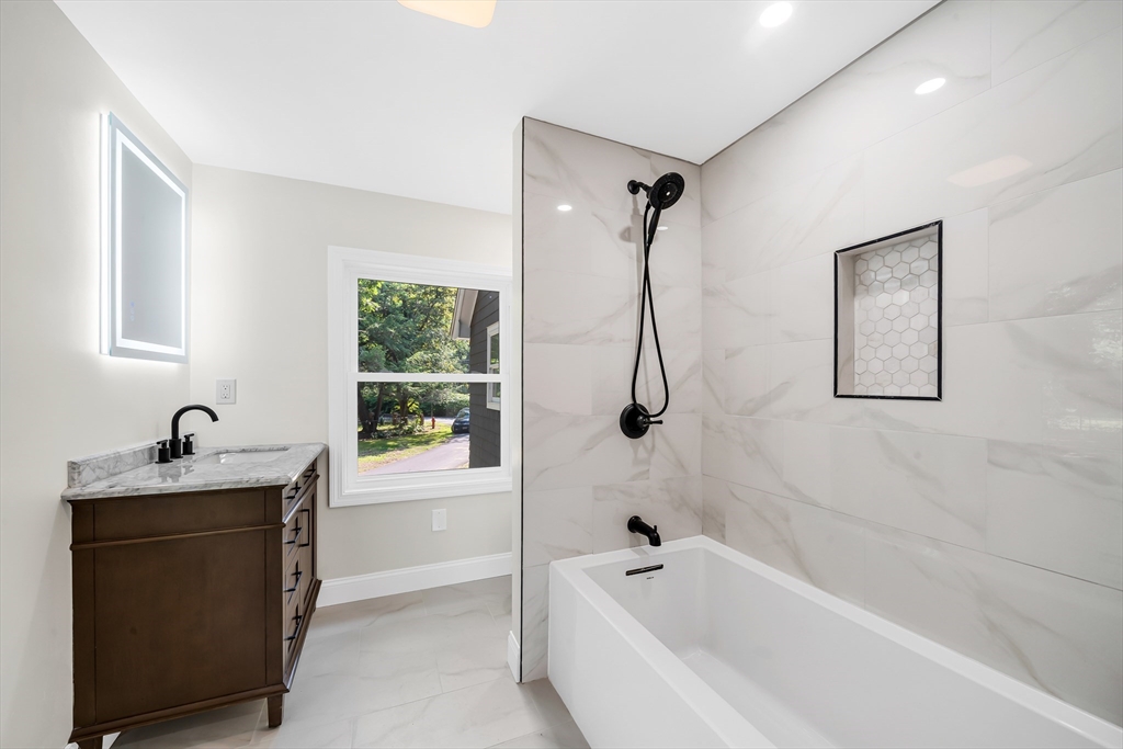 1 Albion Road Billerica, MA 01821 - Photo 16 of 41