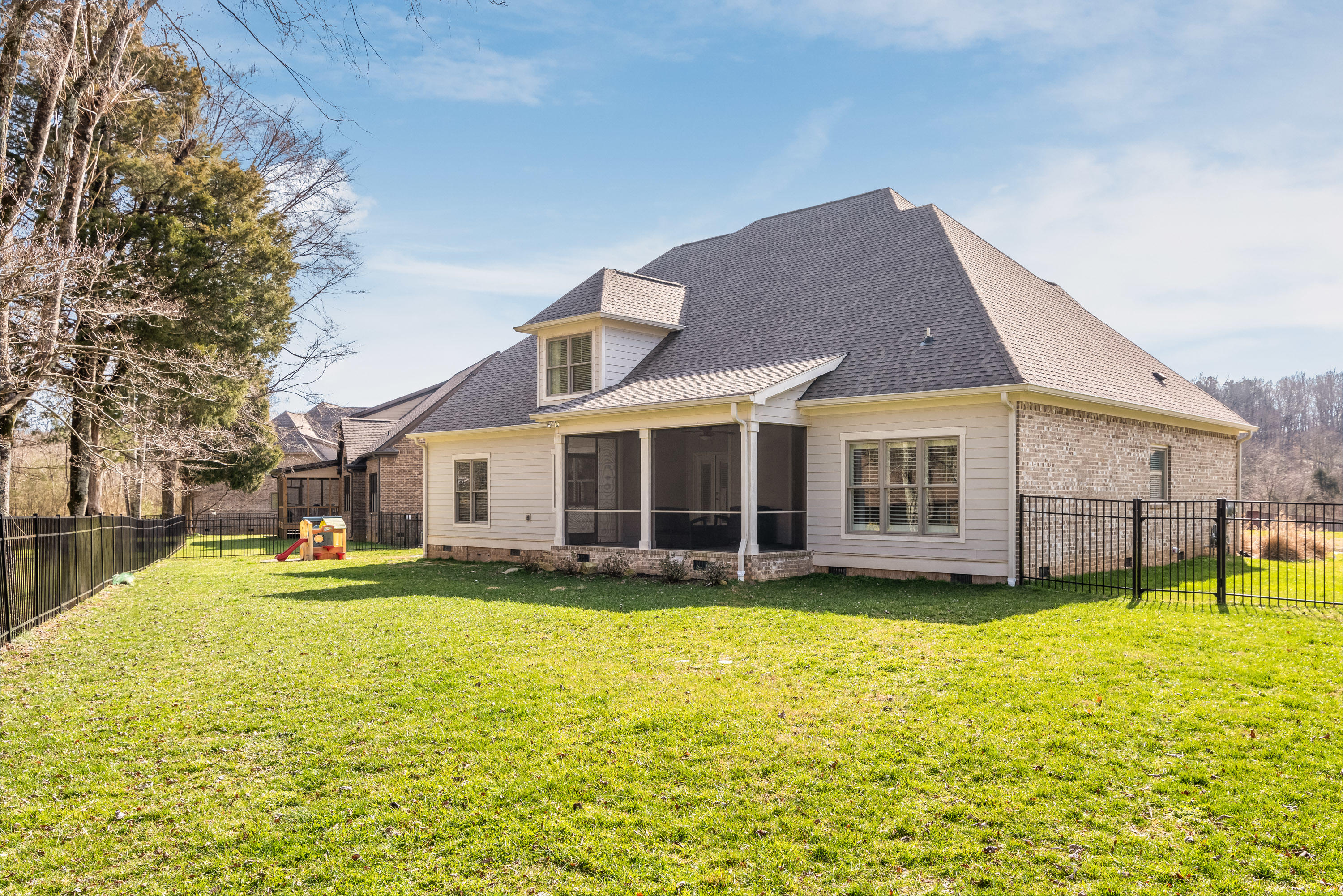 6564 Deep Canyon Road Hixson, TN 37343 - Photo 13 of 38 6564_Deep_Canyon_Rd_13