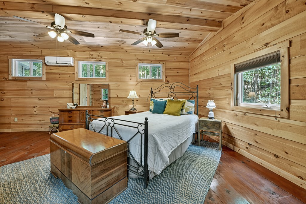 1431 Cashes Valley Lane Cherry Log, GA 30522 - Photo 4 of 57 a living room with furniture and a large window