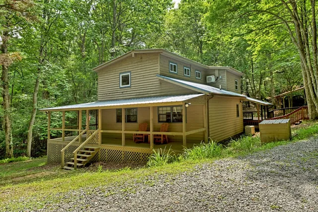 $499,850 | 1431 Cashes Valley Lane, Cherry Log, GA 30522