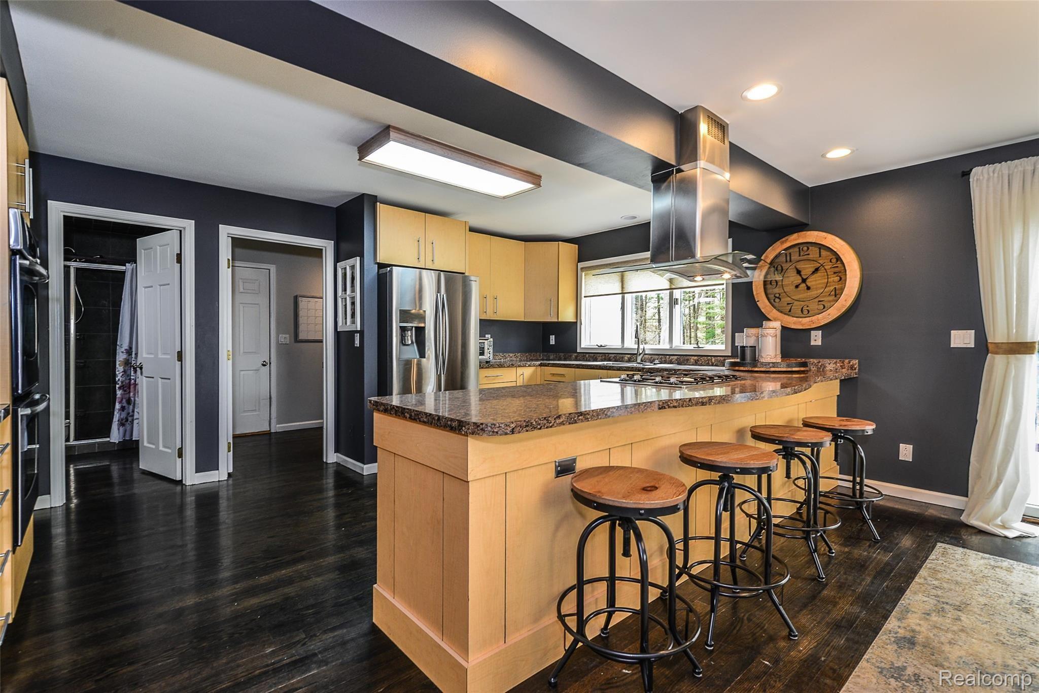 4184 Bauer Road Brighton, MI 48116 - Photo 14 of 51 Large Kitchen with Stainless Steel Appliances