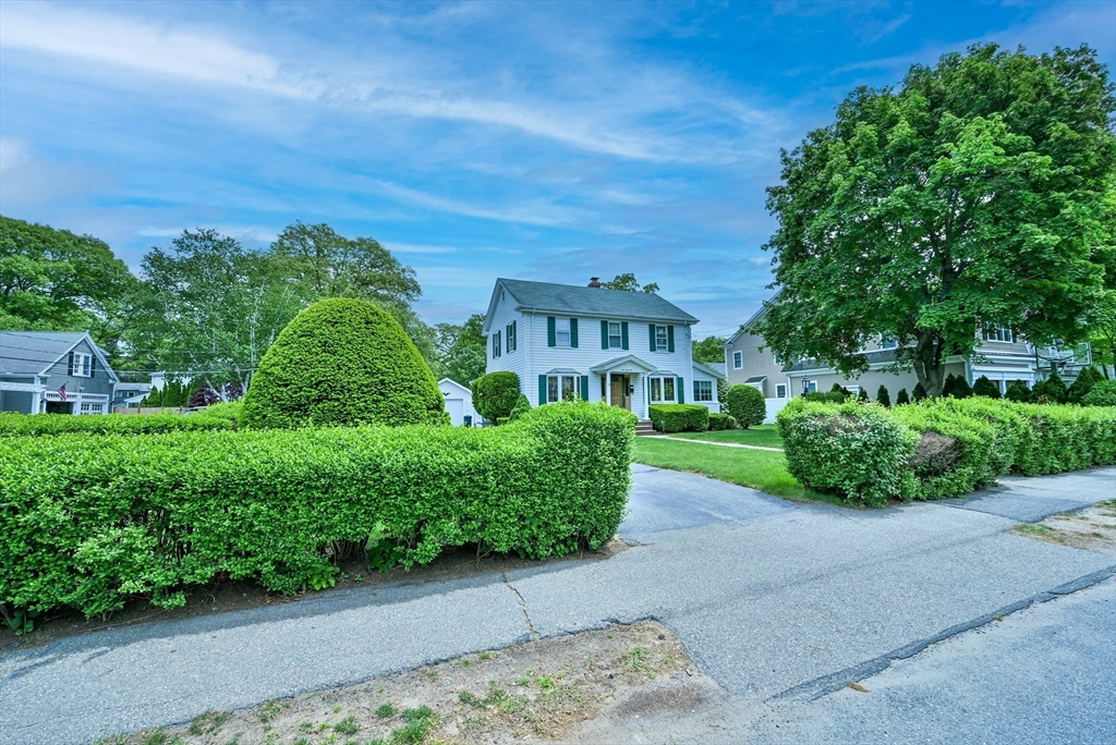 246 Manning Street Needham, MA 02492 - Photo 5 of 42