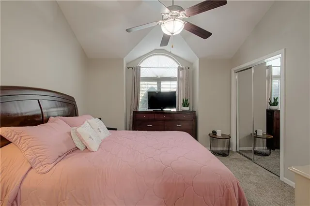 $280,000 | 4605 Hedges Avenue, Kansas City, MO 64133